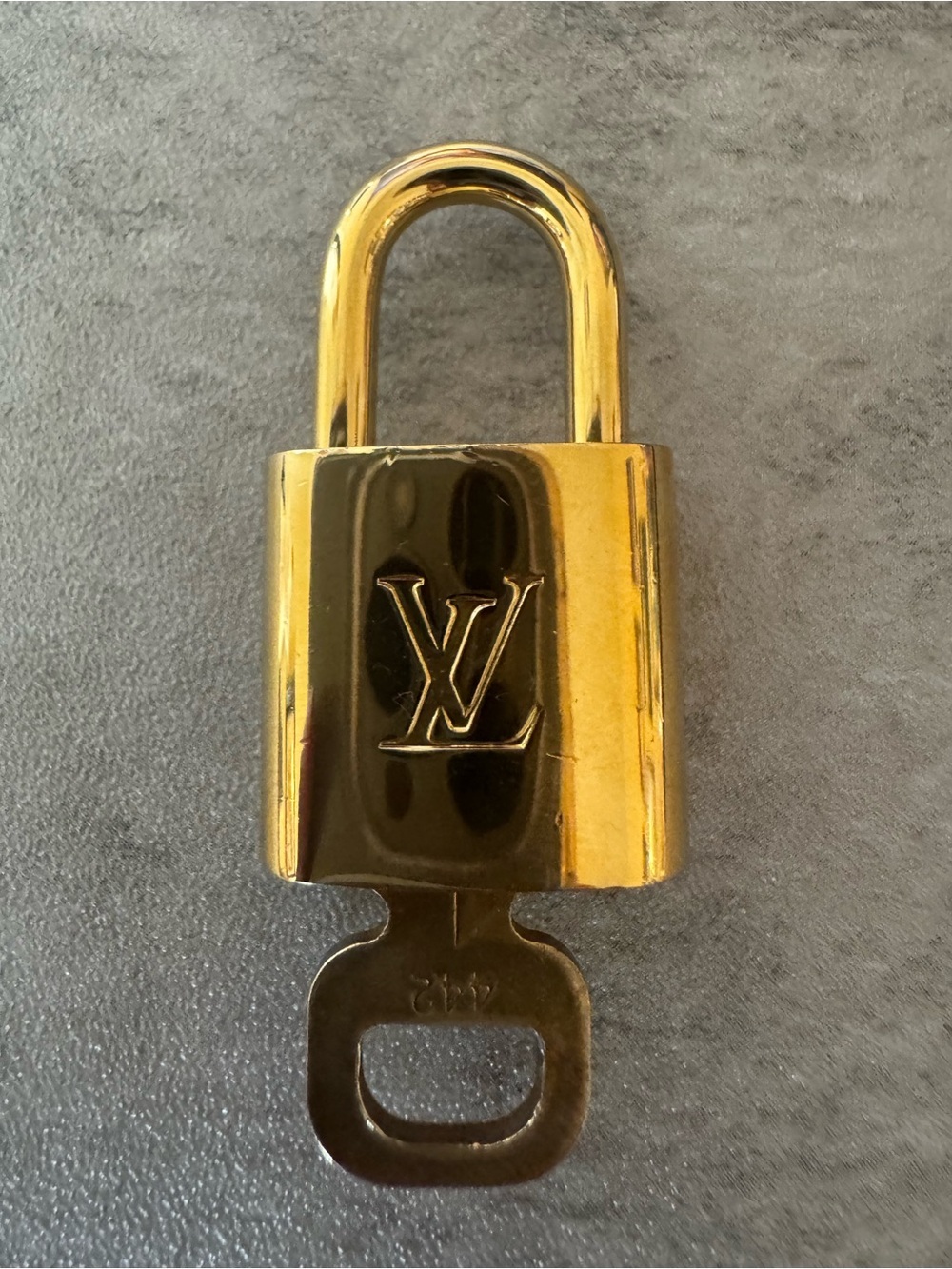 Louis Vuitton Gold Padlock and Key Set #442